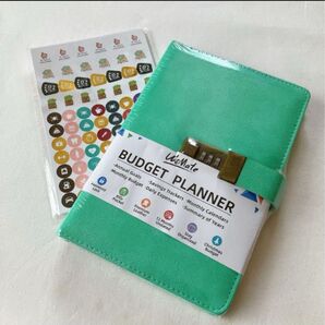 WEMATE 家計簿 金銭出納帳 会計帳簿 136ページ 鍵付き 日付なし グリーン