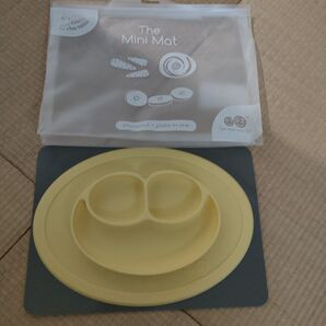 ezpz The Mini Mat ミニマット ベビー食器 離乳食 シリコン イエロー