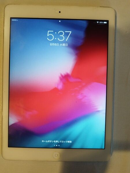 美品Apple iPad Air 9.7インチ シルバー(A1475) 16GB 充電器付き 完動品