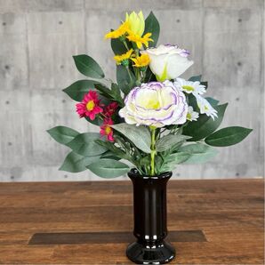 人気「造花なの?」と聞かれる仏花