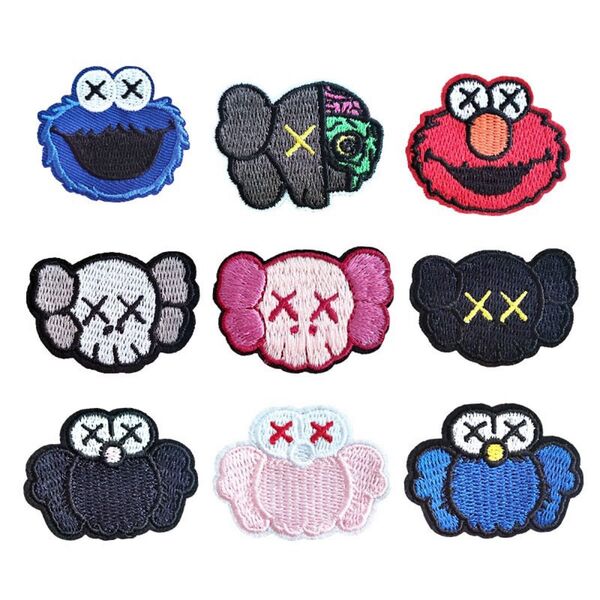 KAWS×セサミストリート アイロン接着 刺繍ワッペン 9個セット まとめ売り