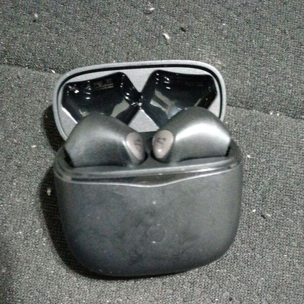 ワイヤレスイヤホン SOUNDPEATS air3