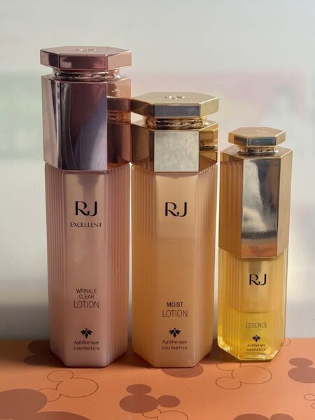 山田養蜂場 RJローション(しっとり)&美白美容液(薬用エクセレントローションおまけ)