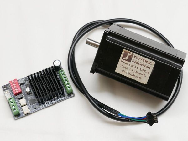 ステッピングモーター&ドライバーセット YUYONG Nema23 2.5N.m 3A 1.8度 MKS TMC2160-OC C