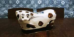中国　清時代　民窯　陶枕（とうちん） 陶器製の枕　虎を形取った虎枕　　