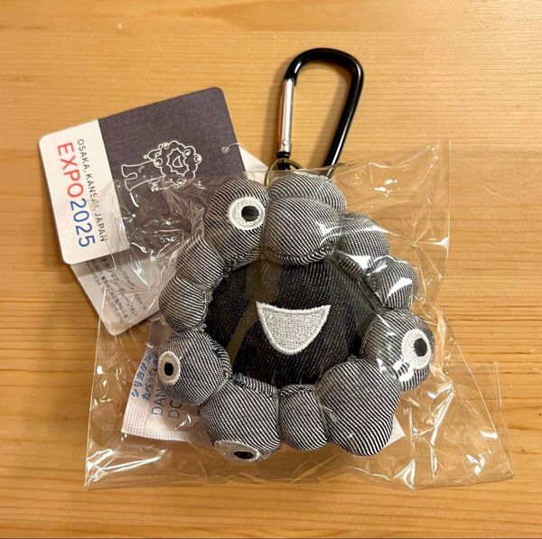 ミャクミャク EDWIN マスコット(フェイス)カラビナ付き キーホルダー【新品未使用品】