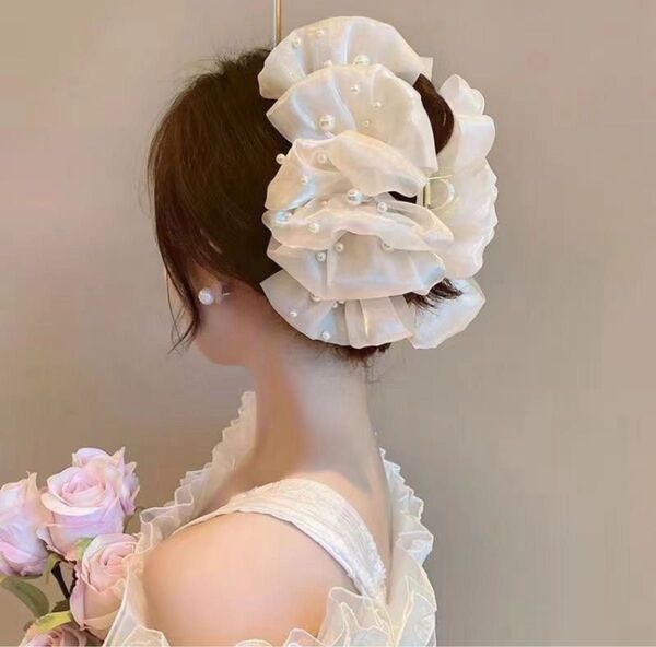 シフォン パール ヘアアクセサリー ヘアクリップ バンスクリップ 髪留め 髪飾り 結婚式 おしゃれ