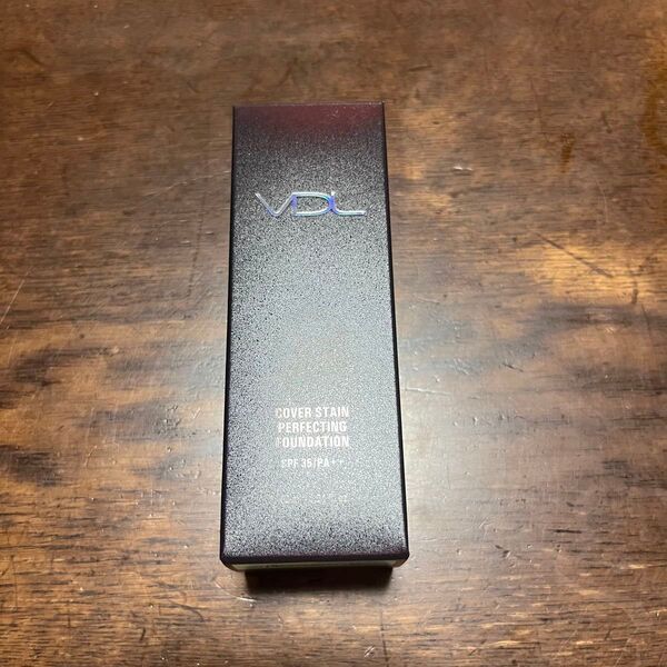 VDL カバーステイン パーフェクティングファンデーション V01 リキッドファンデーション 30ml ファンデーション