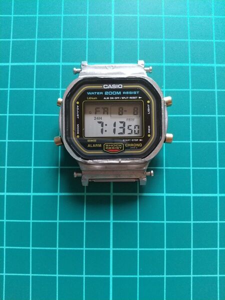 CASIO G-SHOCK 1990~95年製造生産終了DW5600C-9V モジュールのみ 矢印を参考に遊環無しバンド付き