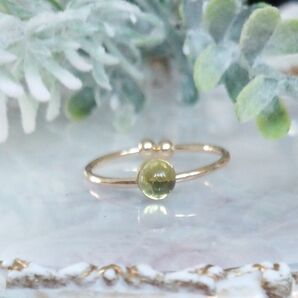 S天然石 ペリドット リング イエロー ゴールドカラー サージカルステンレス コロンシリーズ フリーサイズ ハンドメイド