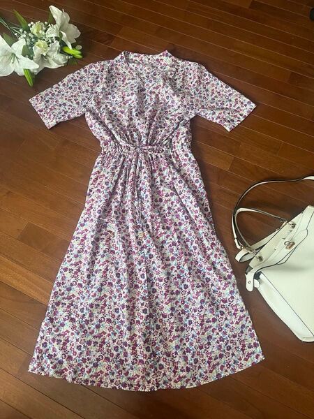 【ほぼ新品】イッツデモ ワールド レディース 小花柄 ワンピース ロングワンピース 前開き リボン 半袖