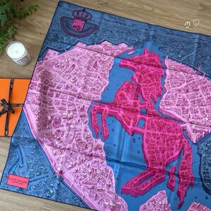 HERMES エルメス カレ90 シテカヴァリエール シルクスカーフ ホース 馬