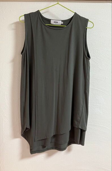 AZUL by moussy ノースリーブトップス カーキ