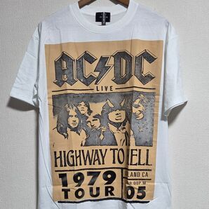 AC/DC Tシャツ