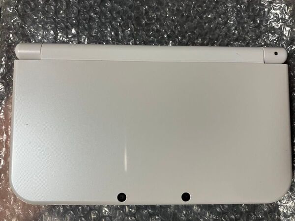 Newニンテンドー3DS LL パールホワイト 充電器付き