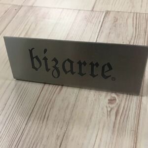 送料無料！　入手困難　bizarreのメタルプレート