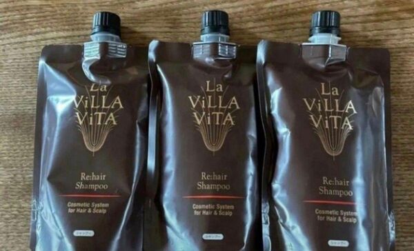 ラ・ヴィラ・ヴィータ リ・ヘア シャンプー 詰替 300mL 3個 新品・未開封