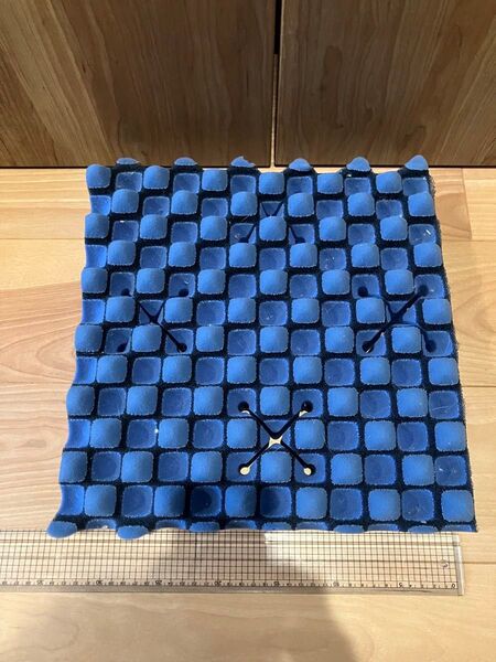 西川エアー カットサンプル 座布団にいかがですか