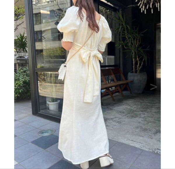NICE CLAUP バックリボン パフスリーブ ロングワンピース