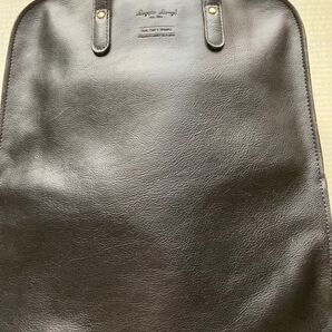 ブラックリュック legatolargo