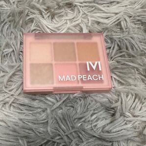 マッドピーチデイリームードアイシャドウパレット01セルフフィッシュピンク