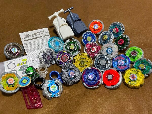 ベイブレード《メタルファイト》中古現状品 大量セット シューター付き 希少品 現在入手困難 レア 玩具 タカラトミー スポーツトイ