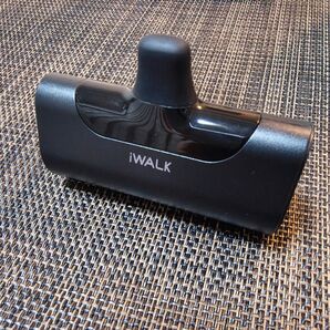 iWALK Lightning 4500mAh アイウォーク モバイルバッテリー