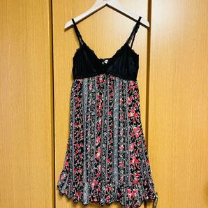 新品 anne キャミワンピ ティアードブラックレース y2k 平成ギャル 姫カジ フェアリーグランジ00s
