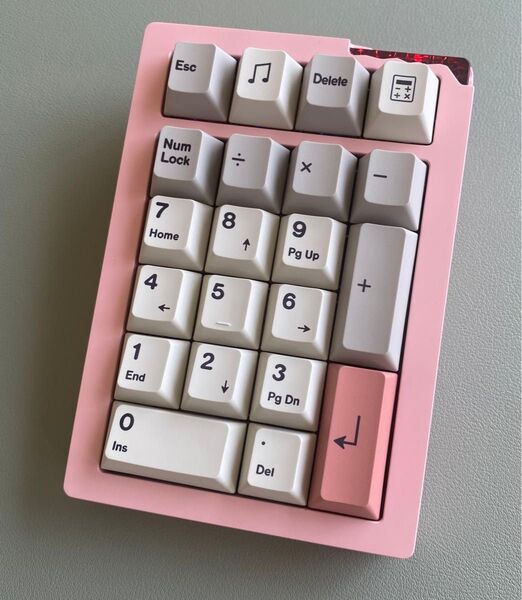 自作完成品 WEIKAV STARS21ワイヤレスメカニカルテンキーボード アニヤR2 PBT アルミ製有線/BT/2.4G対応