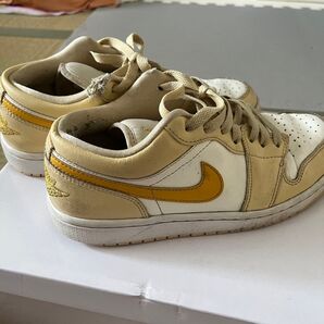 NIKE AIR JORDAN 1 LOW Pollen イエロー