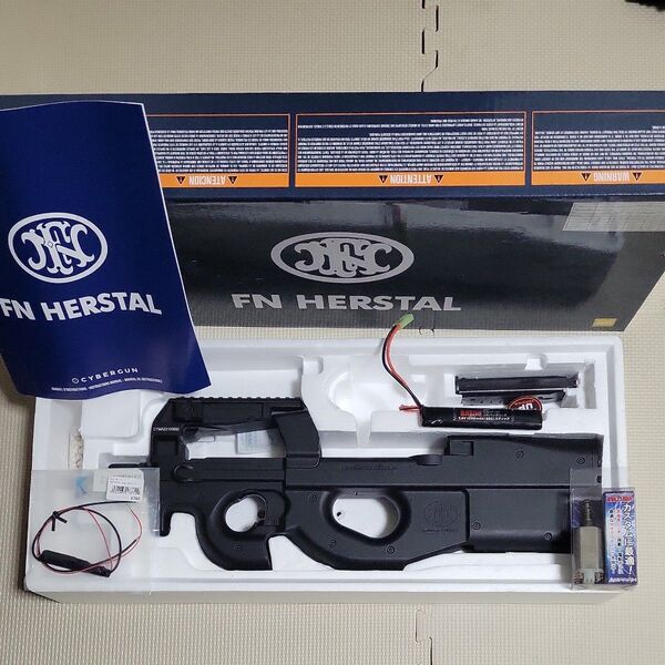 FN P90 TR 電動ガン カスタム CYMA/CYBERGUN
