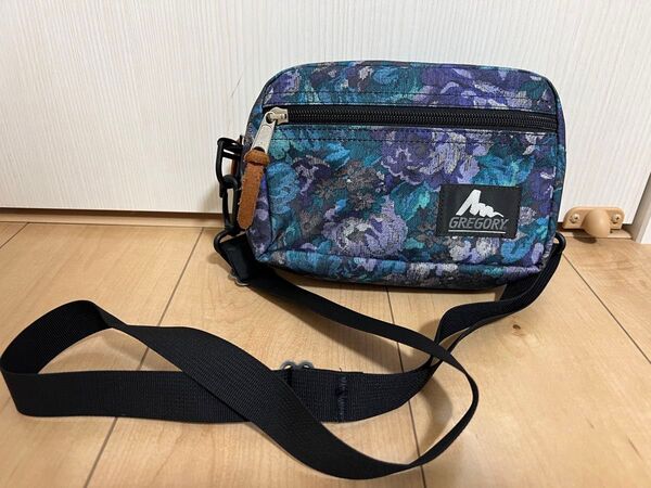 グレゴリー GREGORY ショルダーバッグ USA製 旧タグ パデッドショルダー パデッド タペストリー 花柄 ショルダー