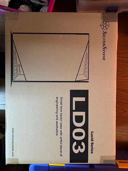 Lucidシリーズ 強化ガラス製PCケース SST-LD03B Mini ITX 新品未開封品