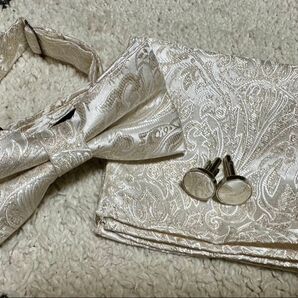 蝶ネクタイ チーフ カフス ホワイト ゴールド 結婚式 挙式 新郎