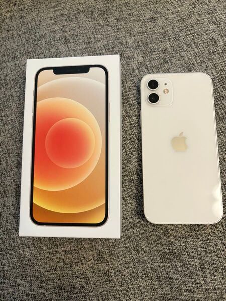 Apple iPhone12 64GB ホワイト SIMロック解除済み 本体 白 残債無し