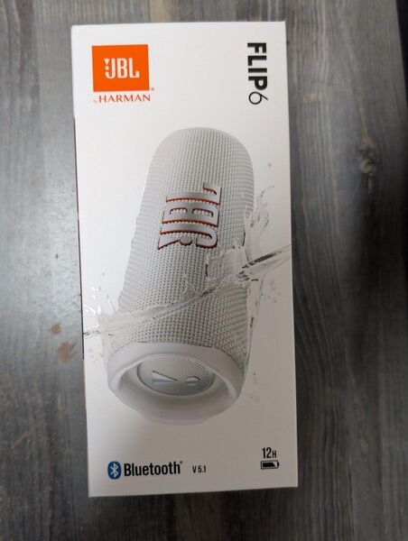 新品未開封 JBL FLIP 6 Bluetooth スピーカー ホワイト