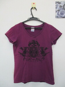 * Uniqlo short sleeves T-shirt V neck illustration purple × black (M)