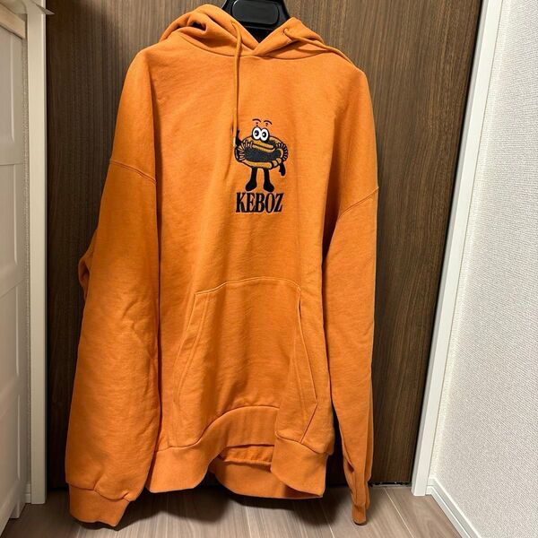 ケボズ オレンジ パーカー Lサイズ