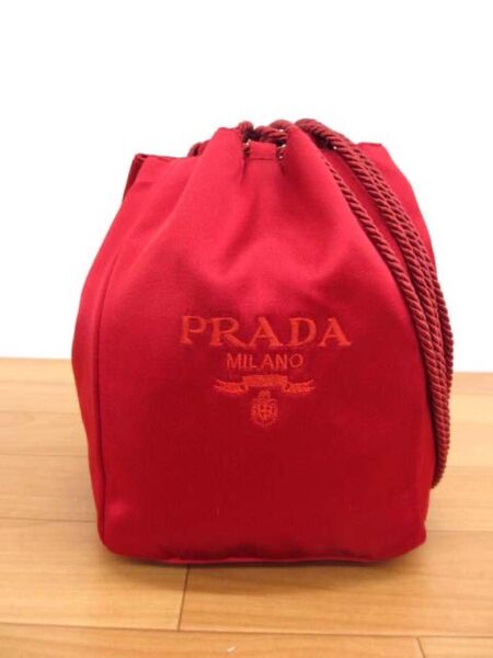 美品 プラダ PRADA サテン ロゴ刺繍 巾着 ショルダーバッグ