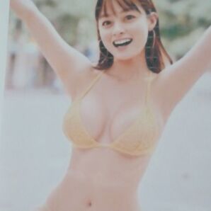 橋本環奈水着二枚組