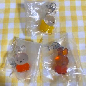 ミッフィー めじるしアクセサリー 8の字ver. miffy メラニー