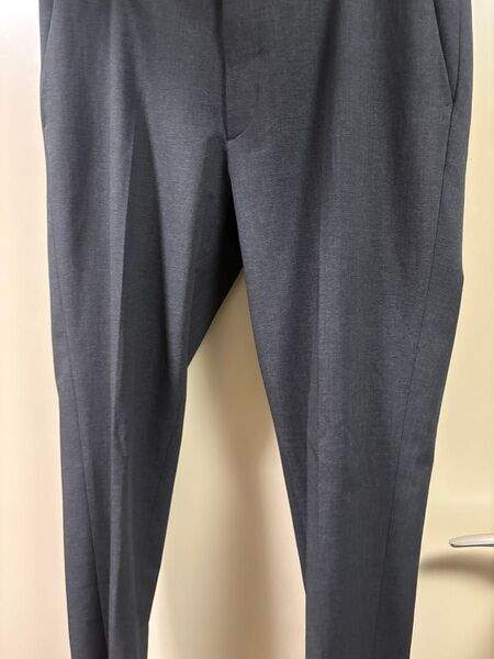 UNIQLO ユニクロ 感動パンツ ウールライク ダークグレー 85
