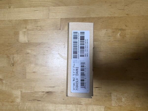 【美品】arrows we2 SIMフリー UQmobile