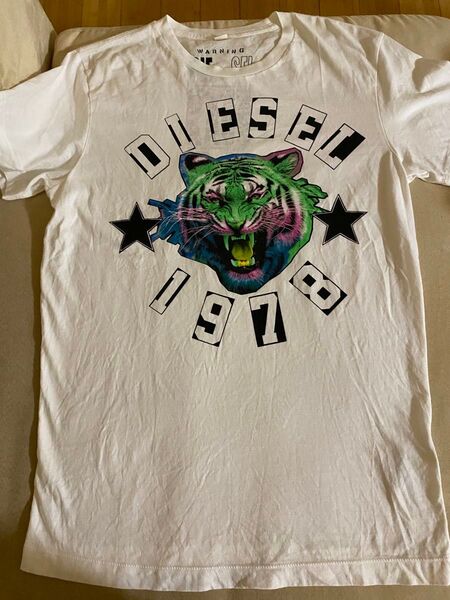 DIESEL Tシャツ トラプリントS 1978