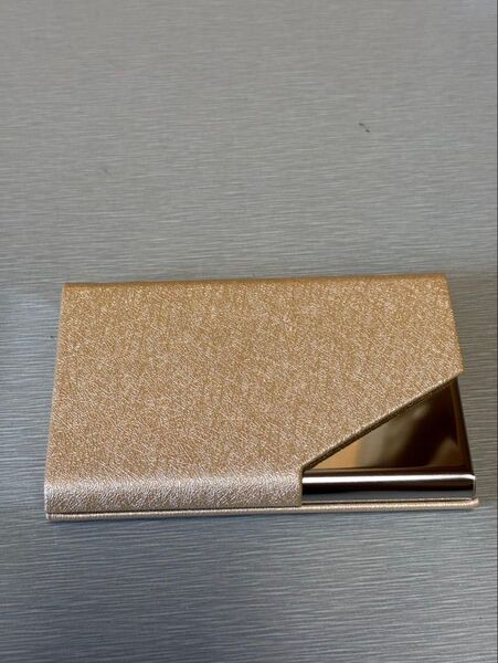 【未使用】名刺入れ カードケース ベージュ beige ラメ キラキラ