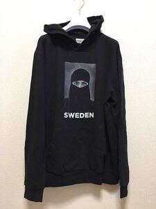 EURO古着 wesc ウィーエスシー スウェットパーカー フーディ プリントスウェット ポルトガル製 黒 LARGE/ヨーロッパ古着