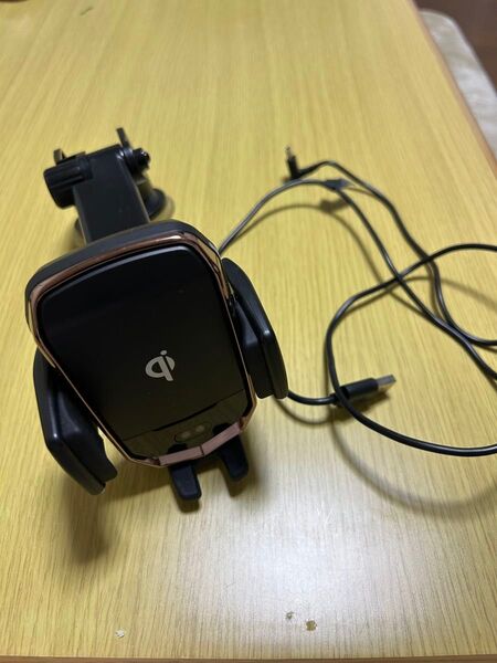 車載用 スマホホルダー