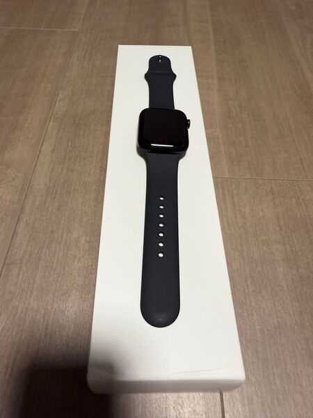 Apple Watch Series 8 (GPSモデル) - 45mmミッドナイトアルミニウム