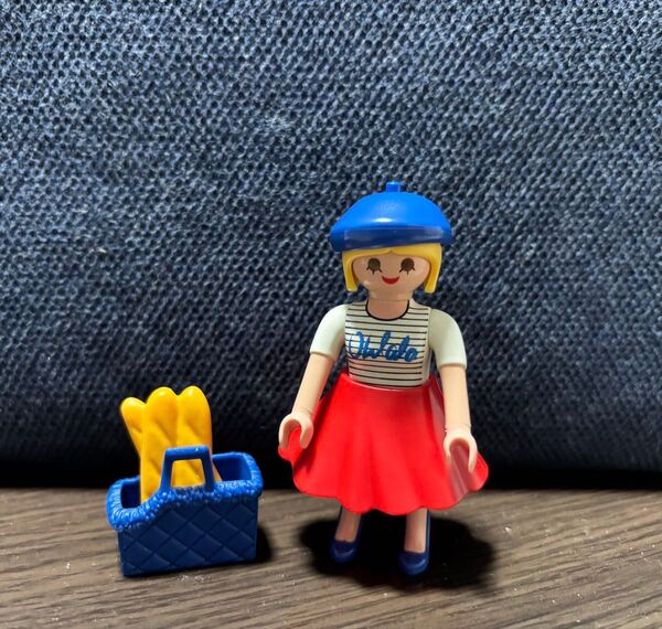 プレイモービル playmobil fi?ures(series 21) パリジャン