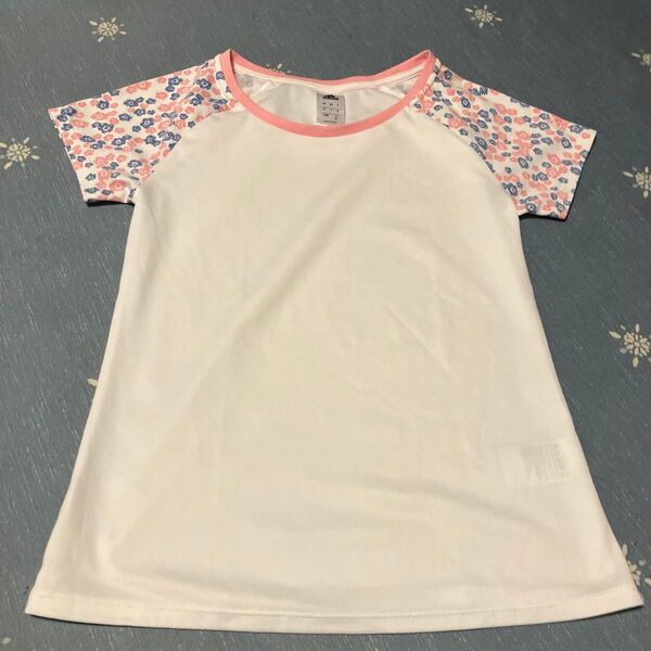 美品アディダスレディーステニスウェア半袖Tシャツゲームウェア白サイズM